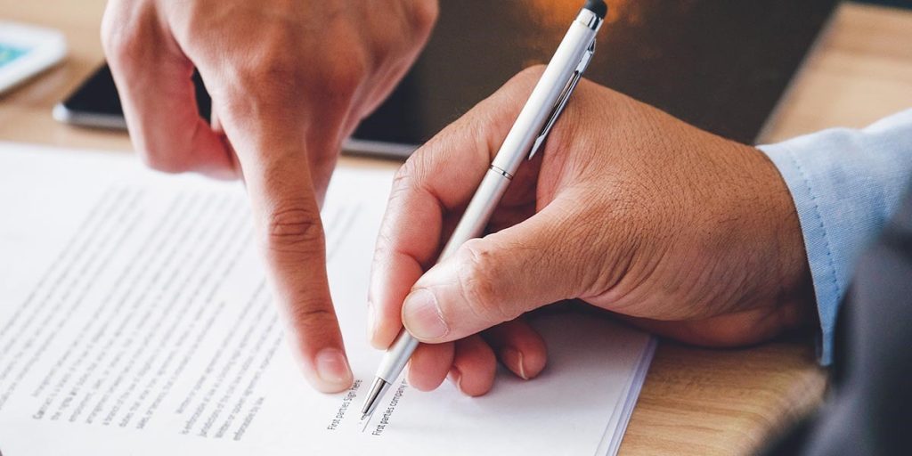 تصویر از خطرات وکالت بلاعزل